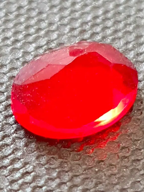 OPALE DE FEU