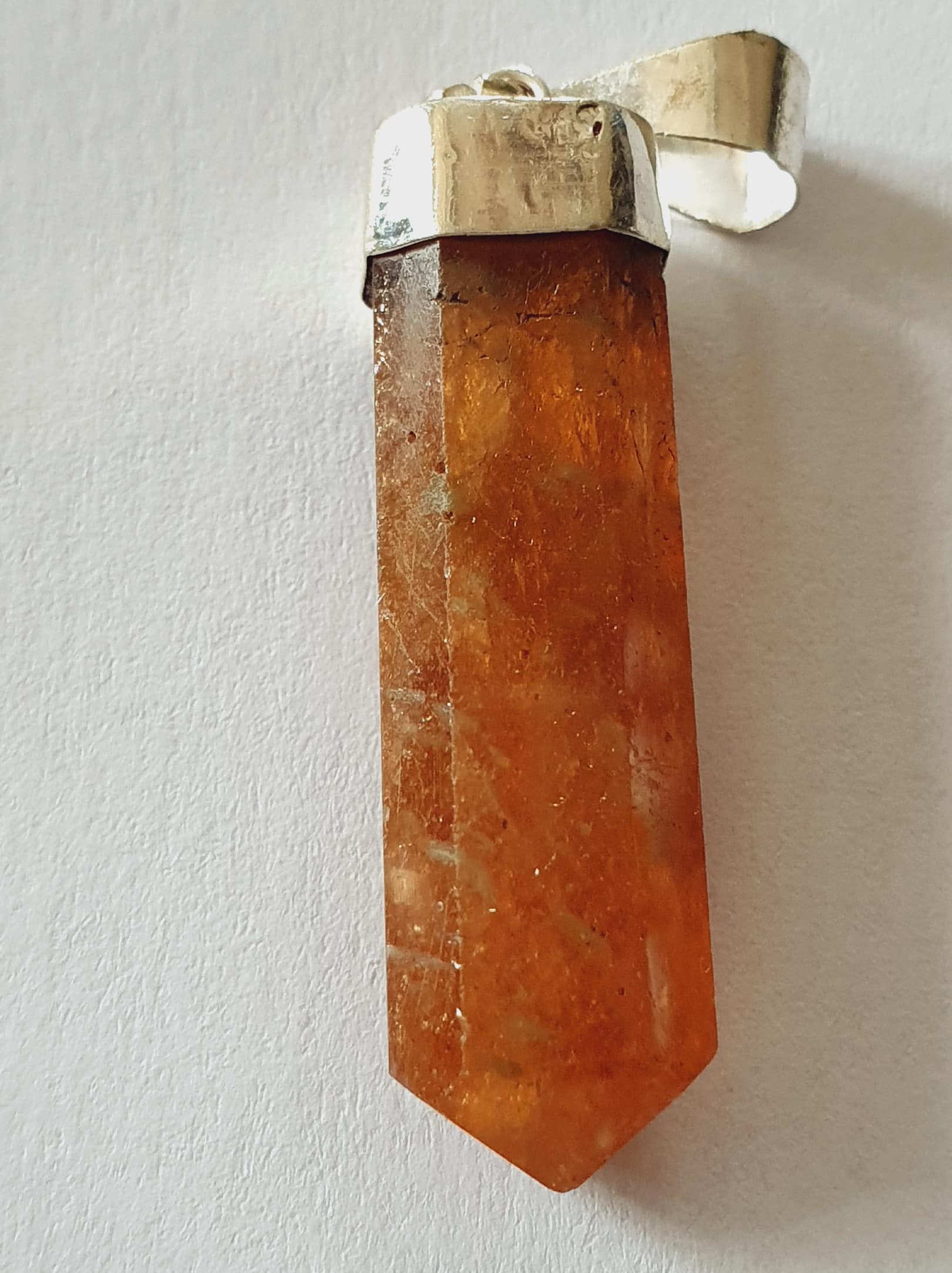 GRENAT HESSONITE Litho Pendant